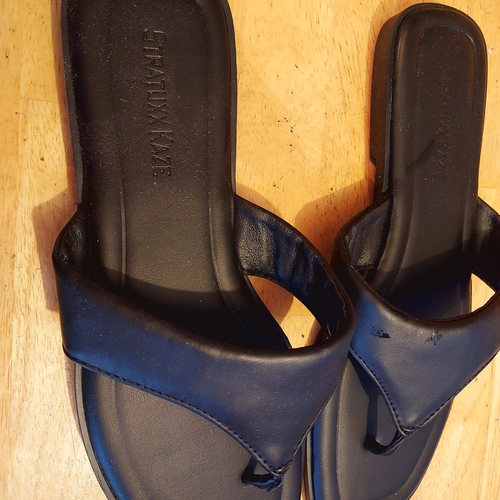 Black Women's Sandals